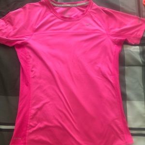 DRI-FIT (Nike Running)